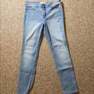 Light wash jeans